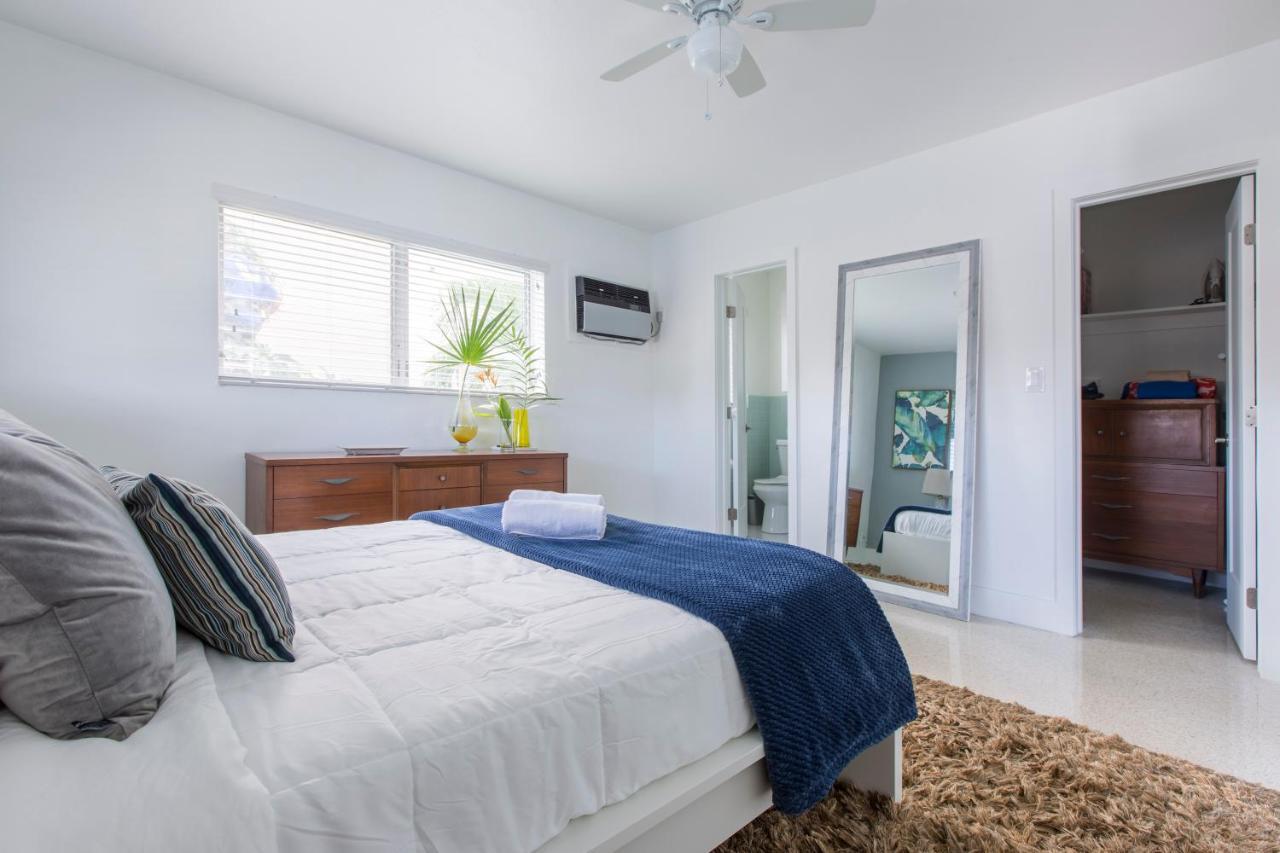 Spectacular View On The Canal, Lauderdale, Very Clean, Free Parking & Wifi * Fort Lauderdale