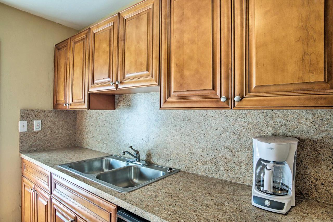 Holiday home Ft Lauderdale Townhome On Canal - 3 Mi To Beach!