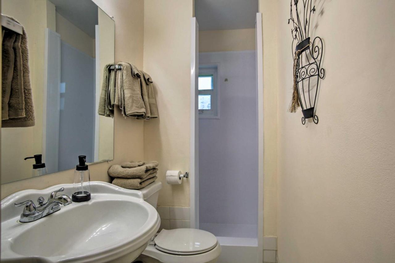Ft Lauderdale Townhome On Canal - 3 Mi To Beach! Fort Lauderdale