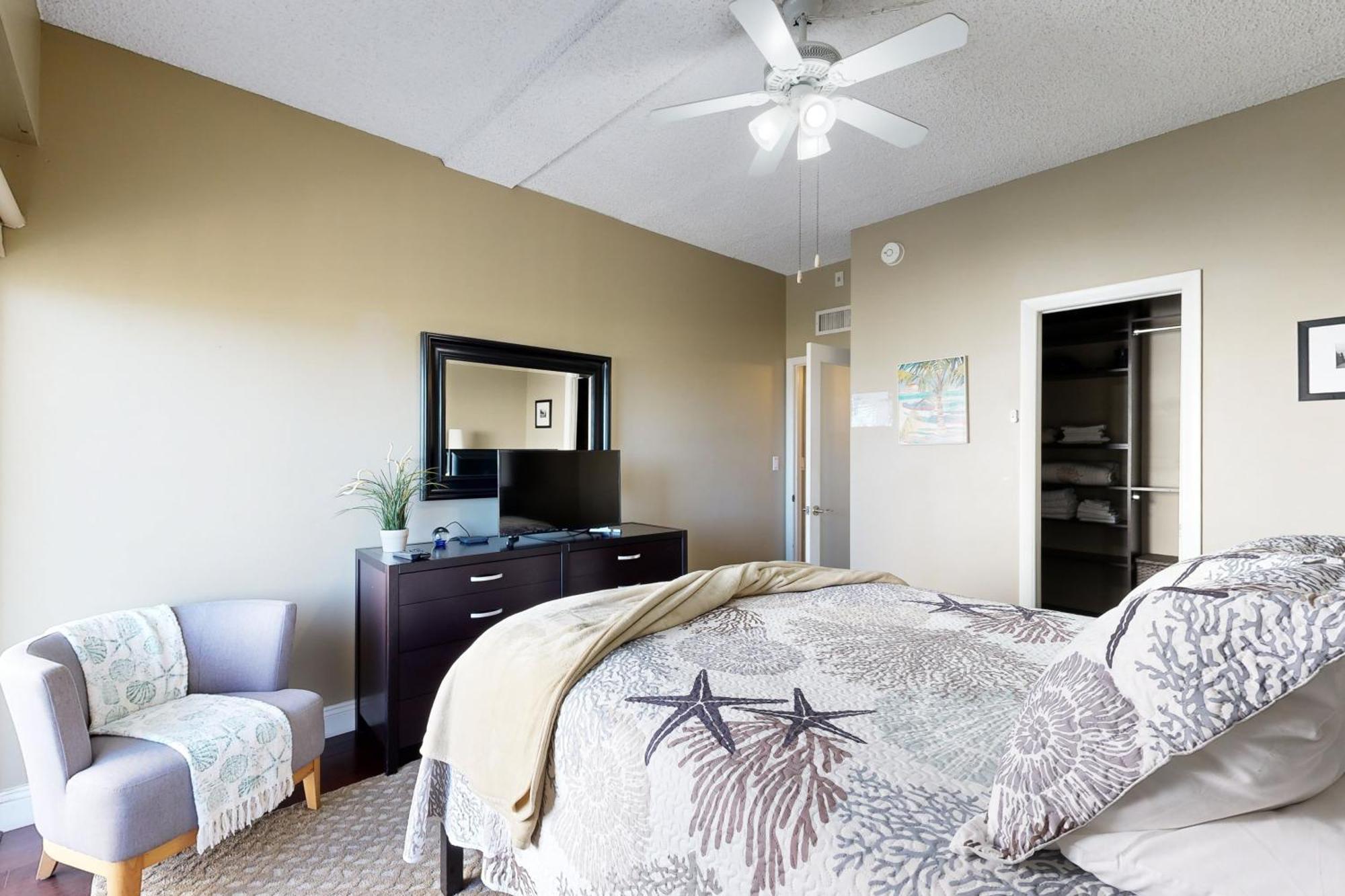 Harbor Haven 805 *