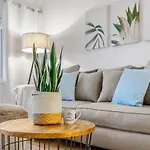 Alani Bay Premium Condos