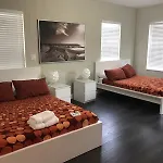 4 Bedroom Home By Ideal Experience Vr Vr