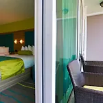 Best Western Plus Oceanside Inn
