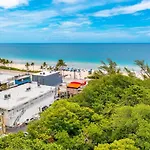 Beachfront Bloos 2 Units Ocean View Balcony Units 4 And 5