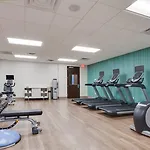 Holiday Inn Express Hotel & Suites Ft. Lauderdale Airport/Cruise