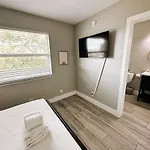 Rustic Retreats Cozy 1Br For 4 Guests Minutes From Las Olas