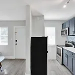 Rustic Retreats Beachy 1Br For 4 Guests In The Heart Of Fort Lauderdale