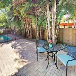 Hidden Gem Vacation Villa W Private Pool & Tikihut