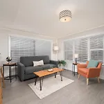 The Flats At Riverside Park 1
