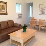 Summerland Suites