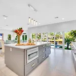 Villa On Intracoastal Beach In Proximity Waterfront Views Access Fogg Key Vlllas