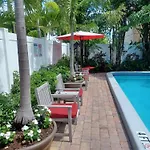 The Big Coconut Guesthouse - Gay Men\'S Resort