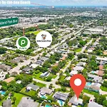 3Br 2Ba Home With Pool Near Nightlife And Beach!
