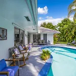 Sunshine State Stay - Your Private Fort Lauderdale Retreat