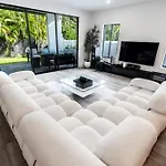 New Construction, Built-In Bbq, 3 Miles To Beaches