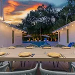 Huge Heated Pool Villa With Gameroom