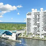 Gallery One - A Doubletree Suites By Hilton Hotel