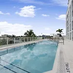 914 Tiffany House Condo