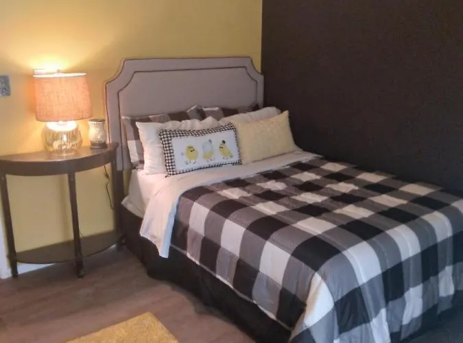 Kool Runnings Bed And Breakfast Lauderdale