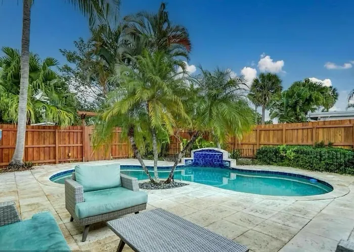 Cozy Home In Ft Lauderdale With A Heated Pool