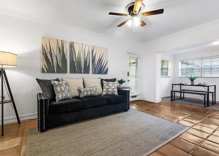 Alani Bay Villas