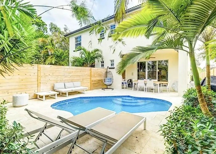 Mins To Las Olas With Heated Pool, Near Beach & Dining