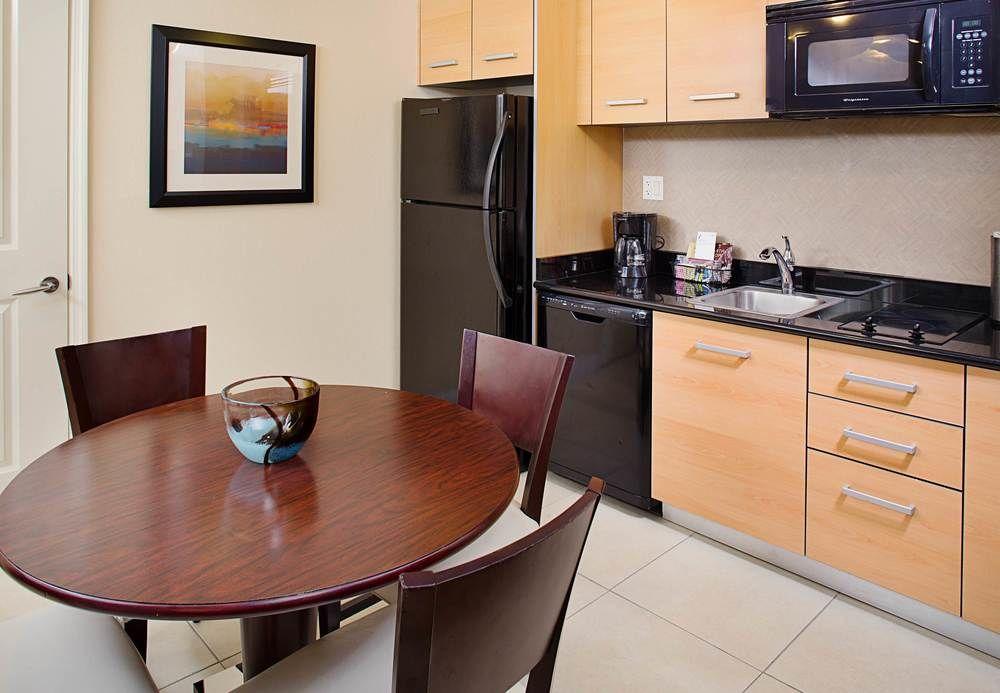 Hotel By Marriott Lauderdale Intracoastal