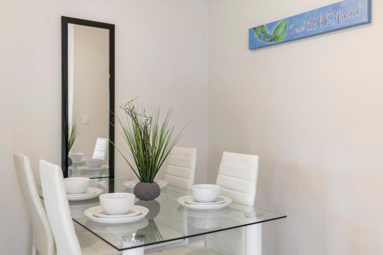 Alani Bay Aparthotel 4*