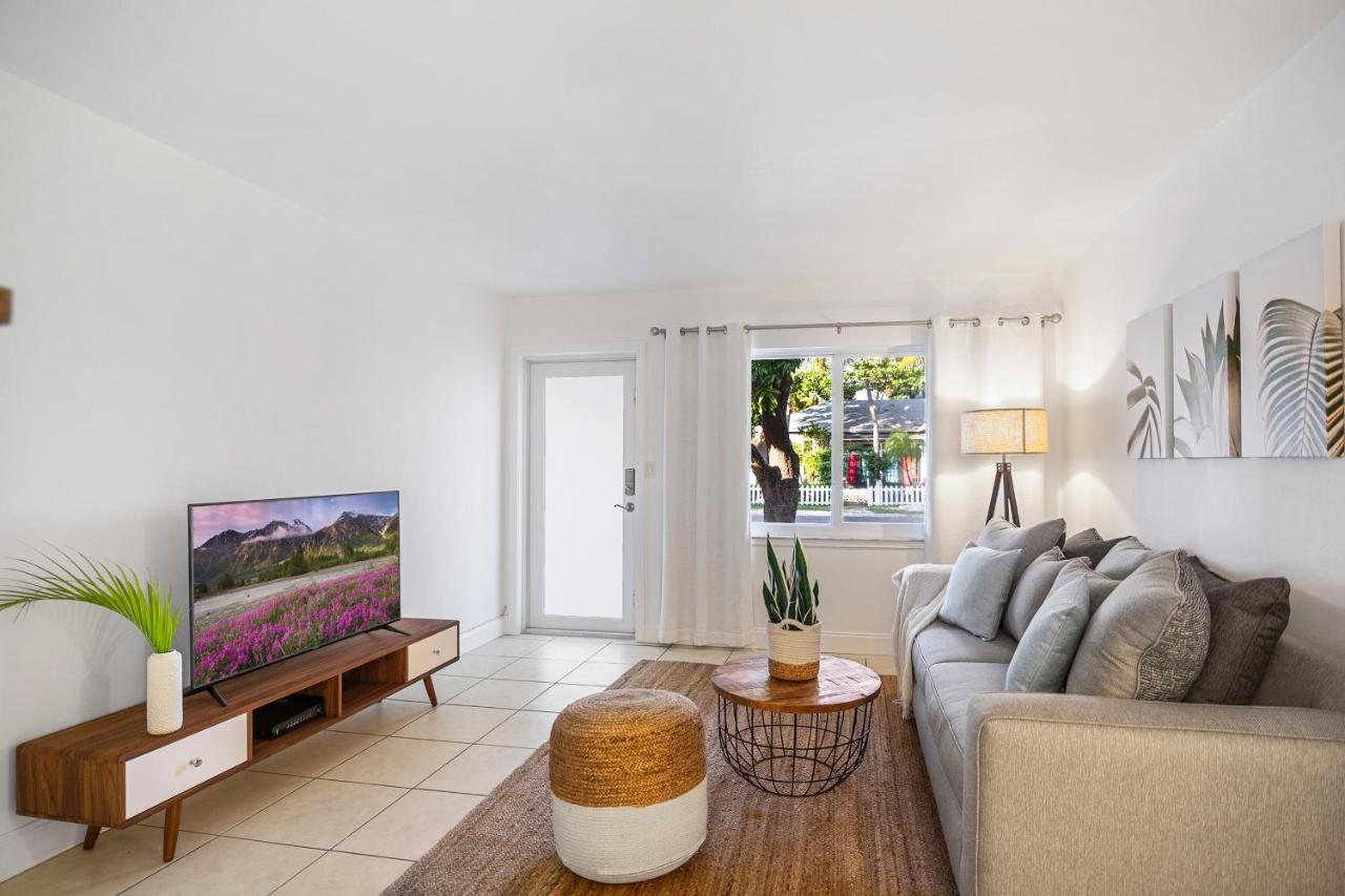 Alani Bay Premium Aparthotel