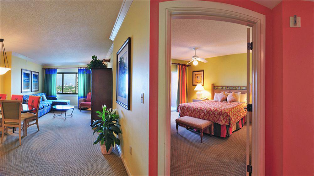 Hotel Marriott's Beachplace Towers 4*
