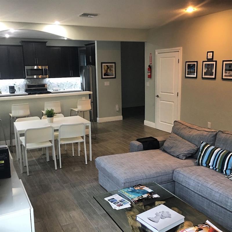 4 Bedroom By Ideal Experience Vr Vr 4*