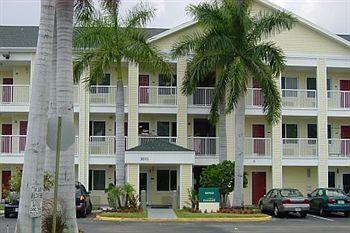 Hometowne By Red Roof Lauderdale Motel Fort Lauderdale