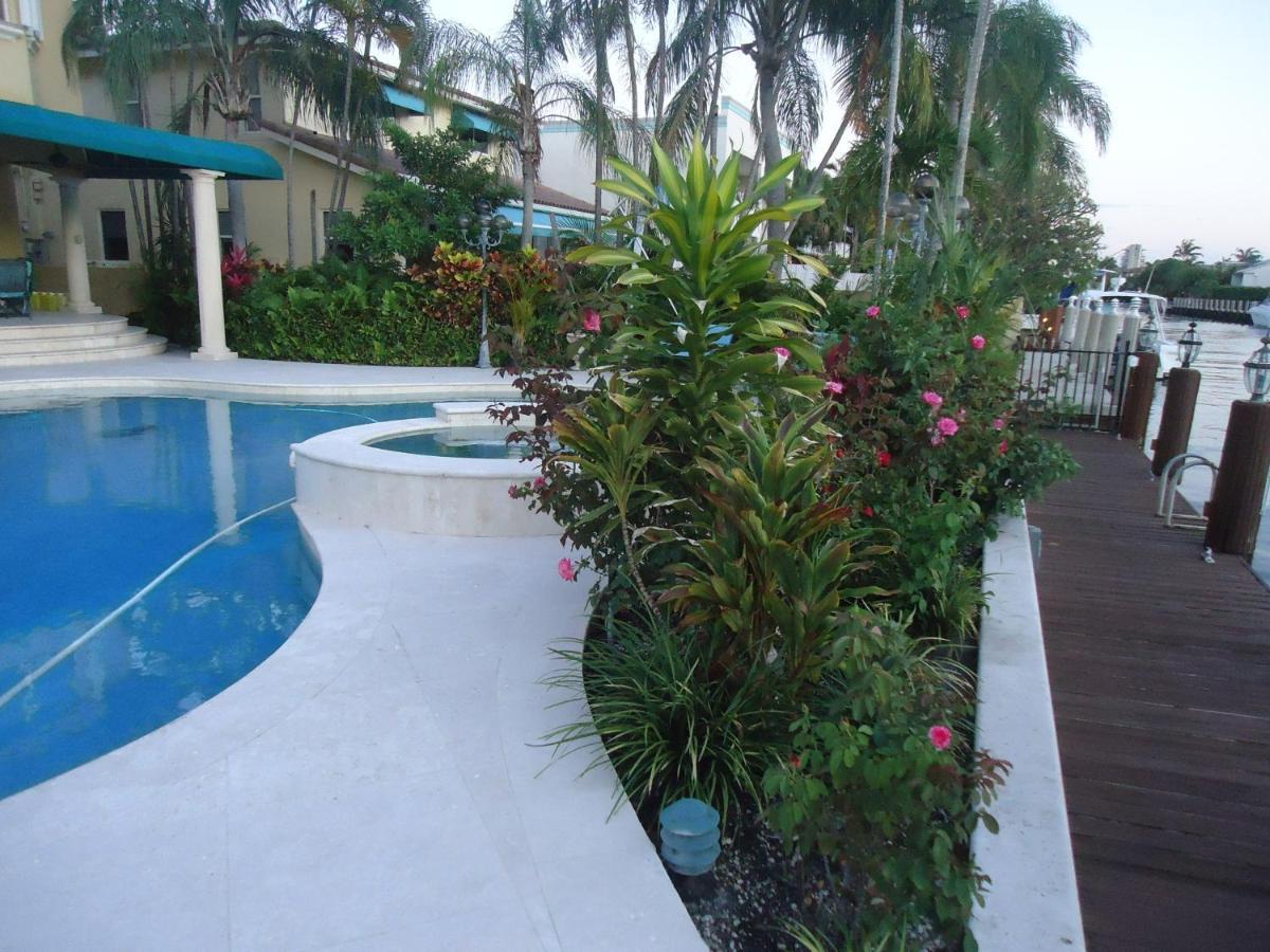 Bed & Breakfast Riviera Olas *