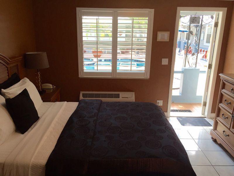 Coral Reef Guest house Fort Lauderdale