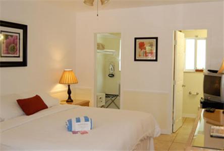 Worthington All Male Hotel 3*