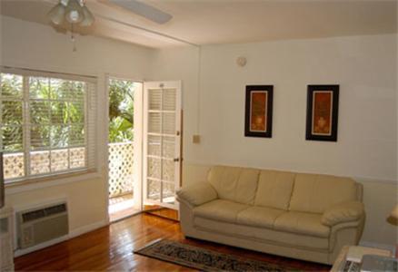 Worthington All Male Hotel 3*