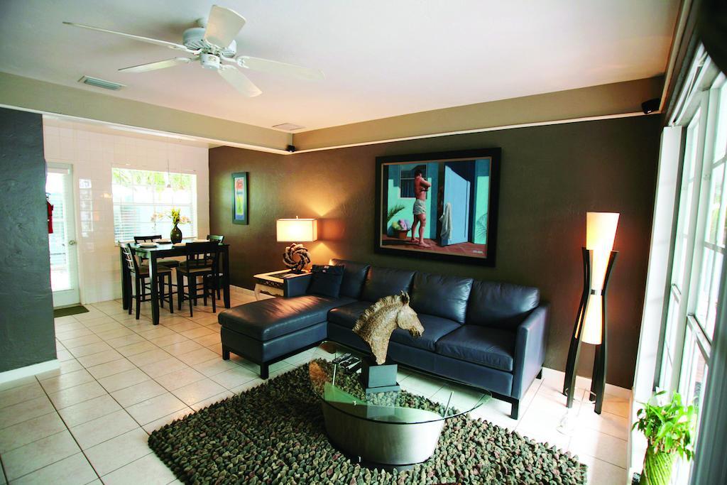 Coral Reef Guest house Fort Lauderdale