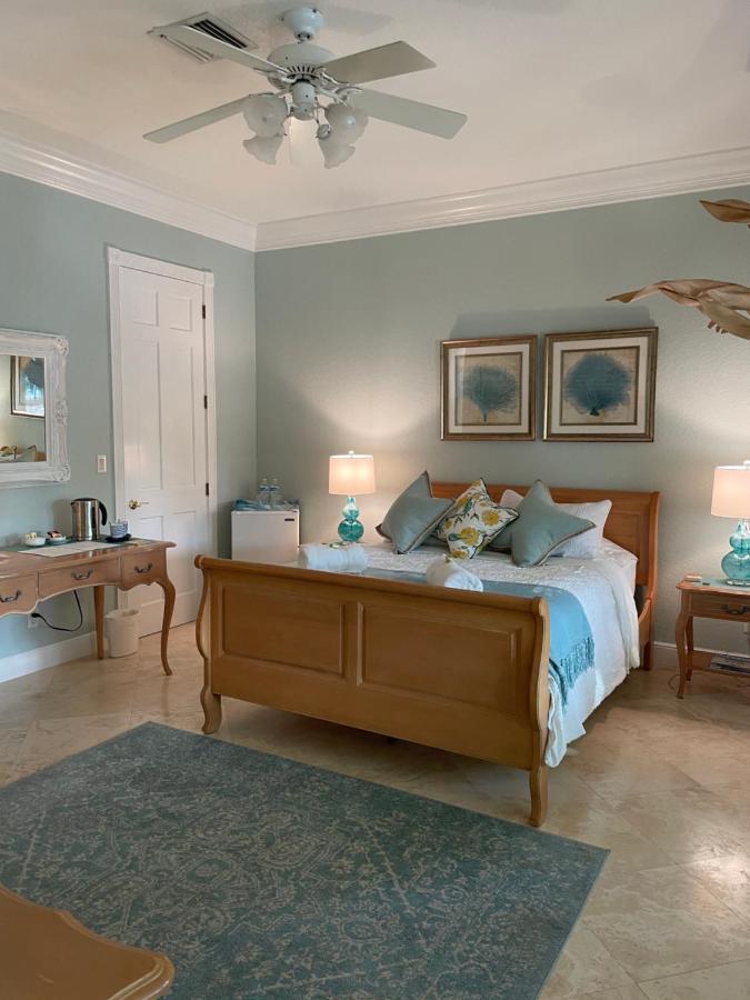 Bed & Breakfast Riviera Olas Fort Lauderdale
