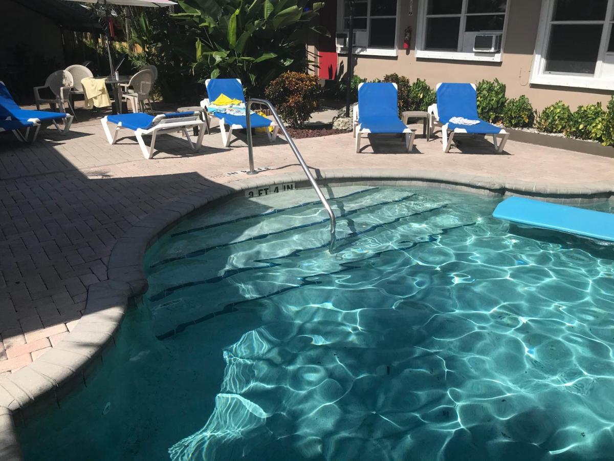 Leather Guest House-gay Male Only
