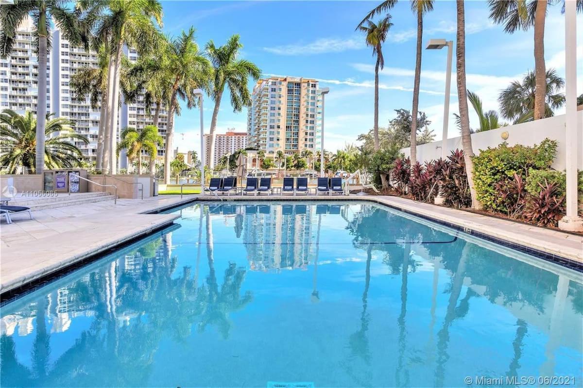 Hotel Gallery One - A Doubletree By Hilton Fort Lauderdale