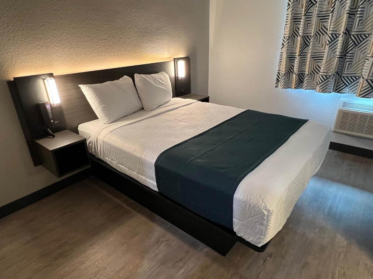 Hotel 6-fort Lauderdale, Fl Fort Lauderdale