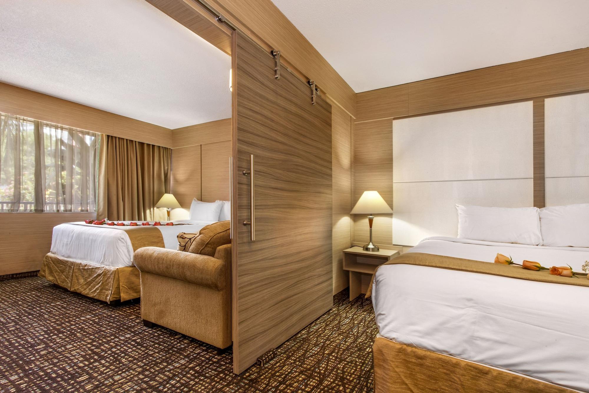 Ocean Palace Hotel 3*