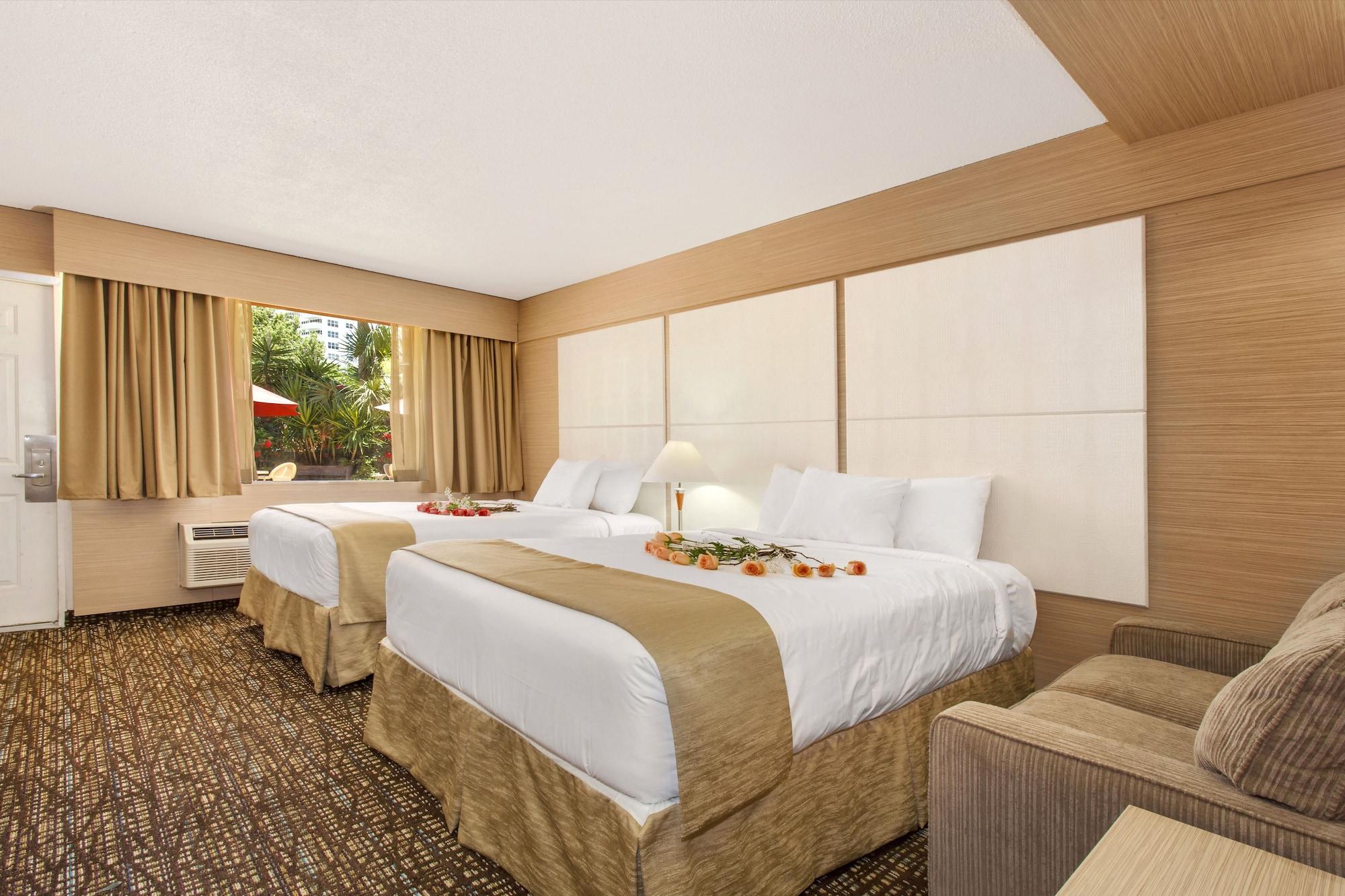 Hotel Ocean Beach Club