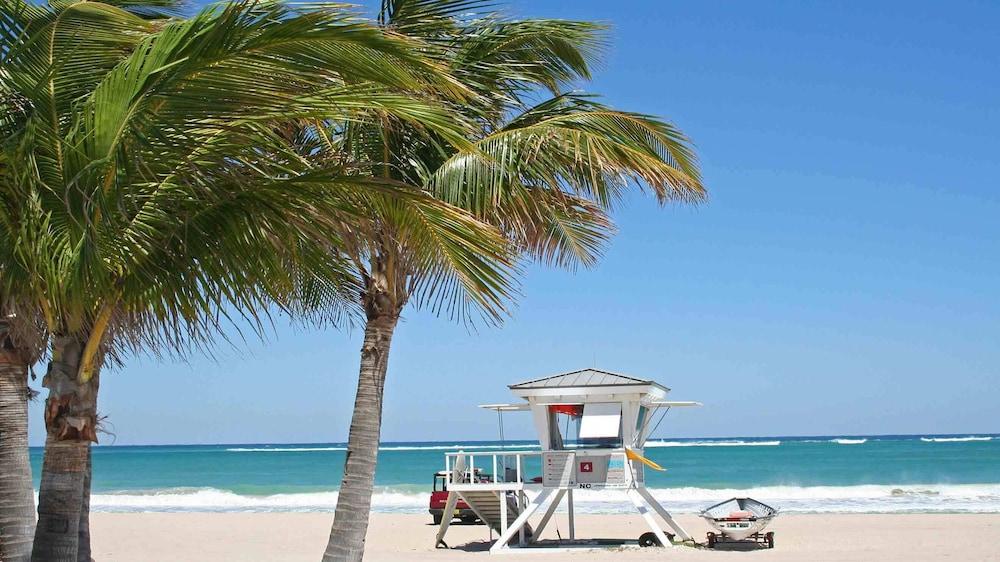 Ocean Beach Club Hotel 3*
