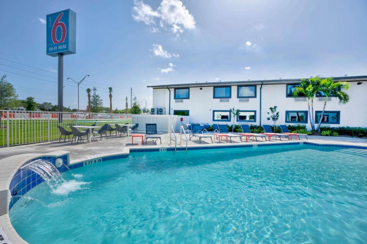 6-fort Lauderdale, Fl Hotel