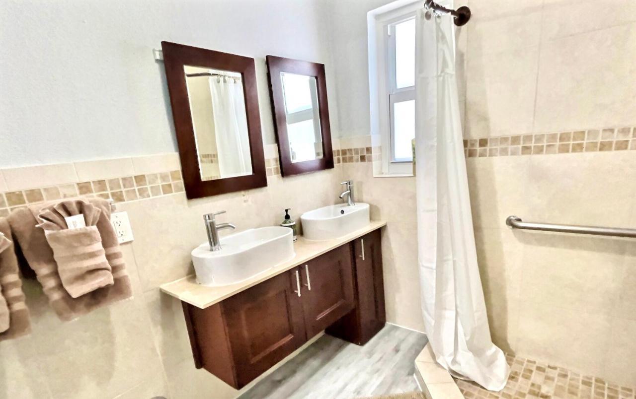 Casa Sul Mare, Quiet Oasis Close To The Guest house Fort Lauderdale
