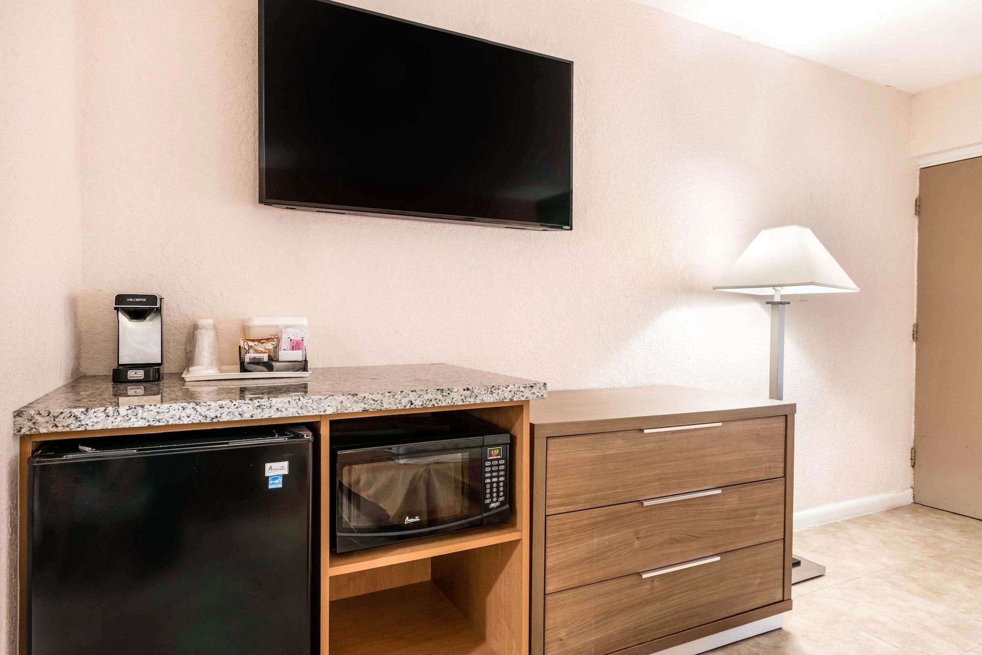 Rodeway & Lauderdale Airport & Cruise Port 3* Fort Lauderdale