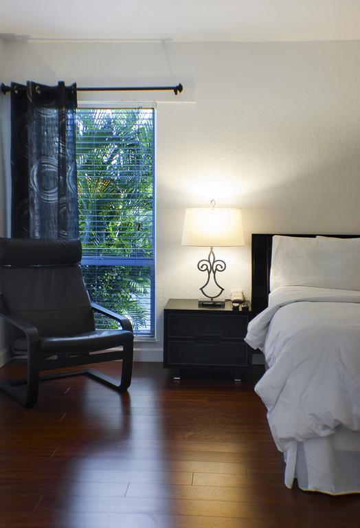 The Cabanas Guesthouse & Spa - Gay Resort Catering To Gay Men Resort 4*