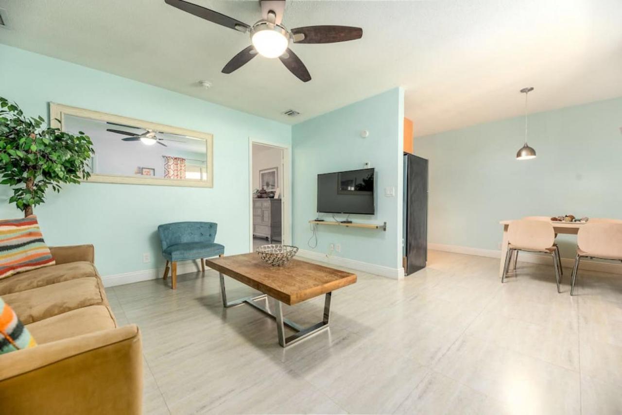 Steps To And Sea 3 * Fort Lauderdale