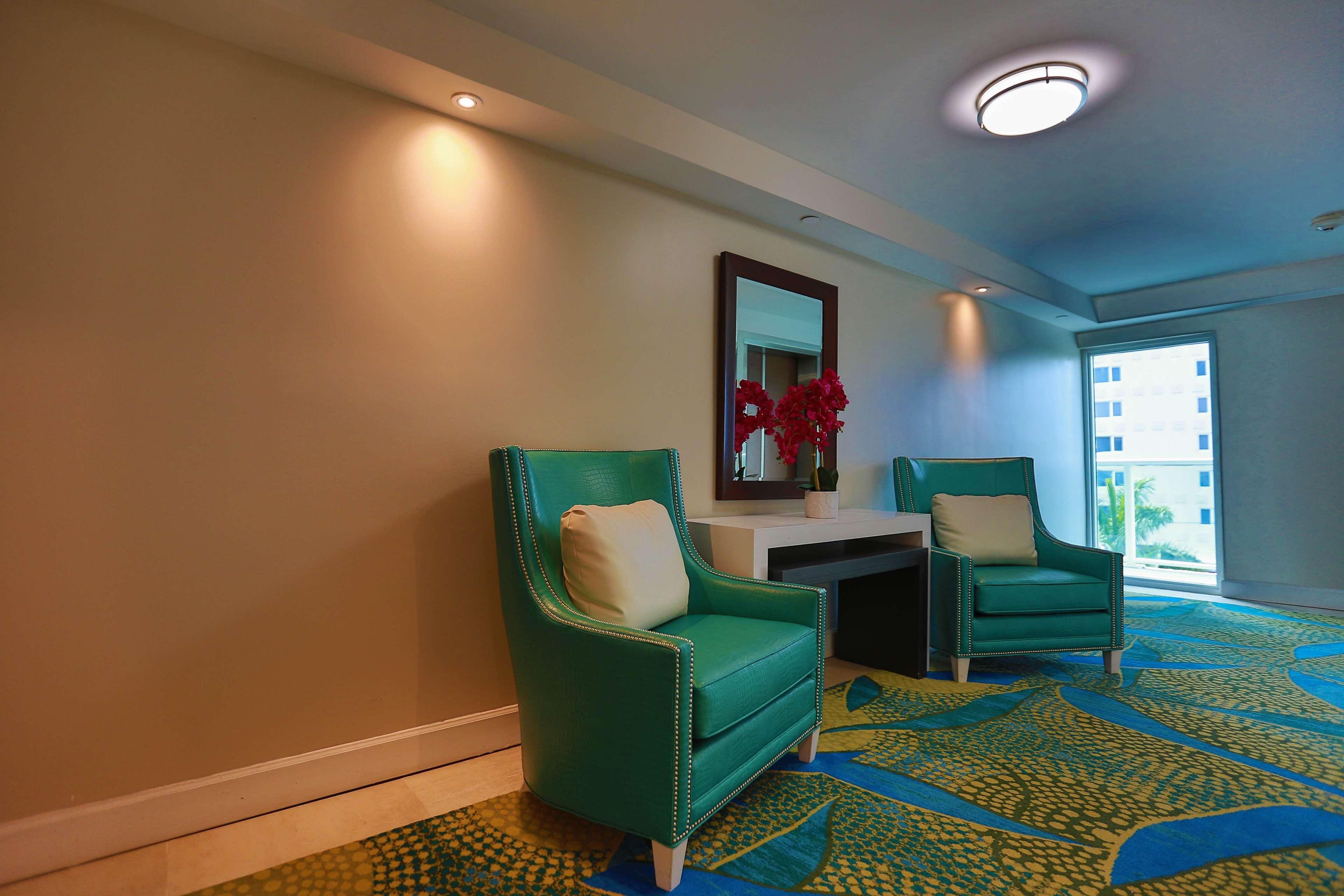 Hotel Western Oceanside 3*